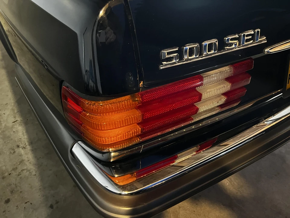 1985 Mercedes-Benz W126 S-Class Sedan - Image 28 of 31