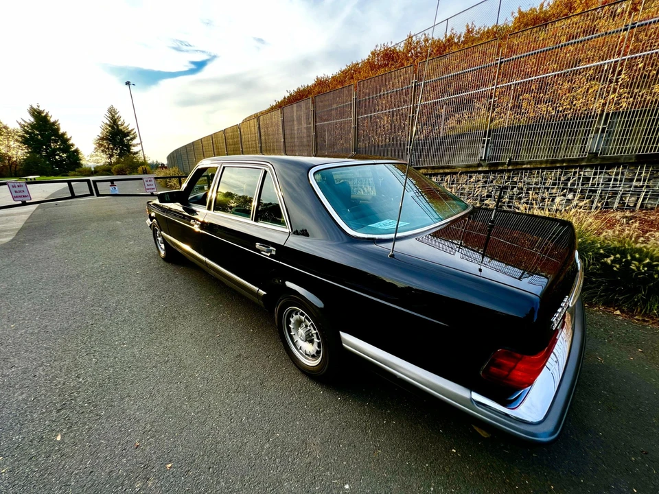 1985 Mercedes-Benz W126 S-Class Sedan - Image 6 of 31