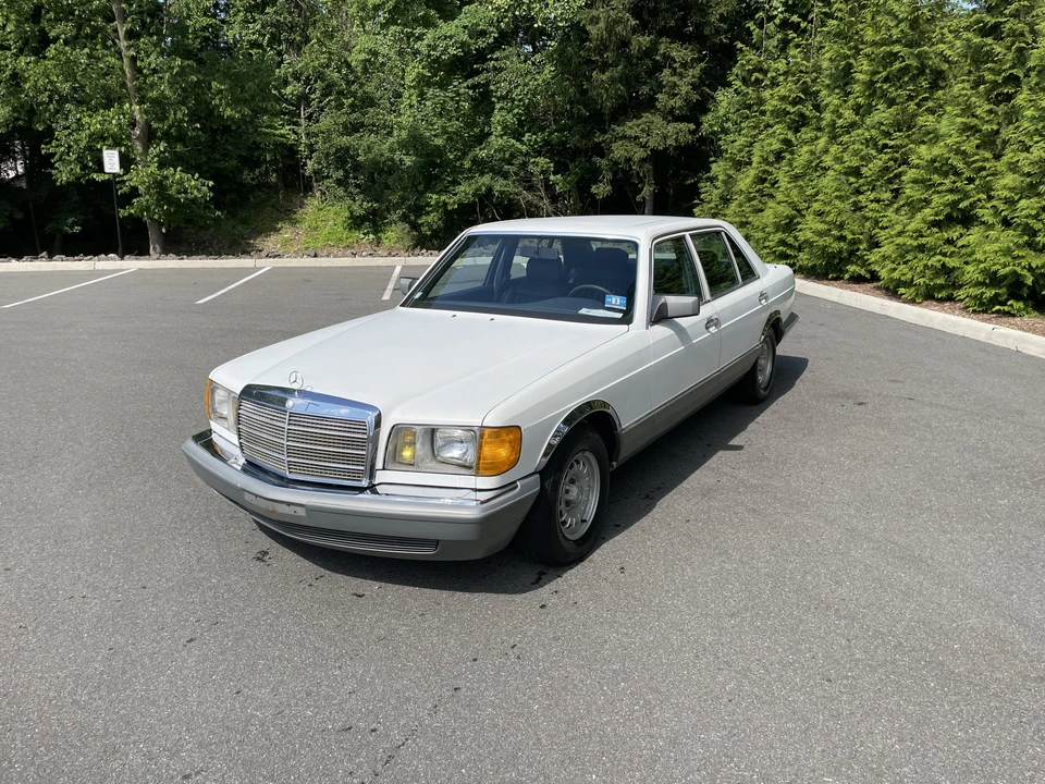 1985 Mercedes-Benz W126 S-Class Sedan - Image 7 of 31