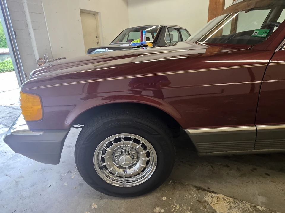 1985 Mercedes-Benz W126 S-Class Sedan - Image 31 of 31