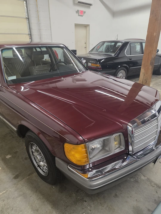 1985 Mercedes-Benz W126 S-Class Sedan - Image 12 of 31