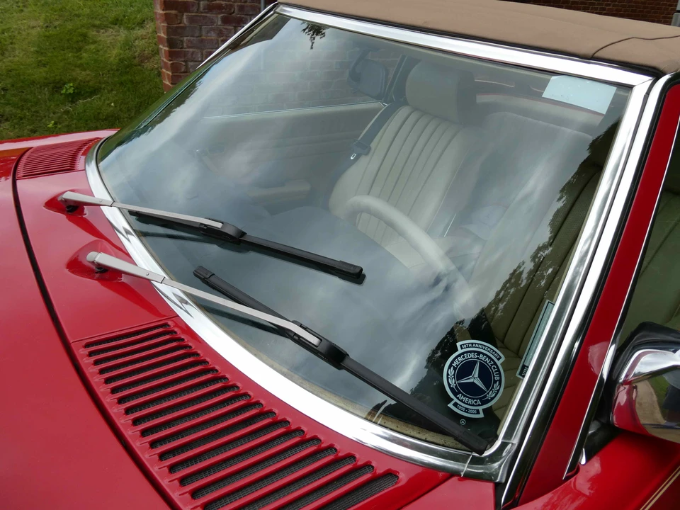 1985 Mercedes-Benz R107 SL-Class - Image 26 of 31