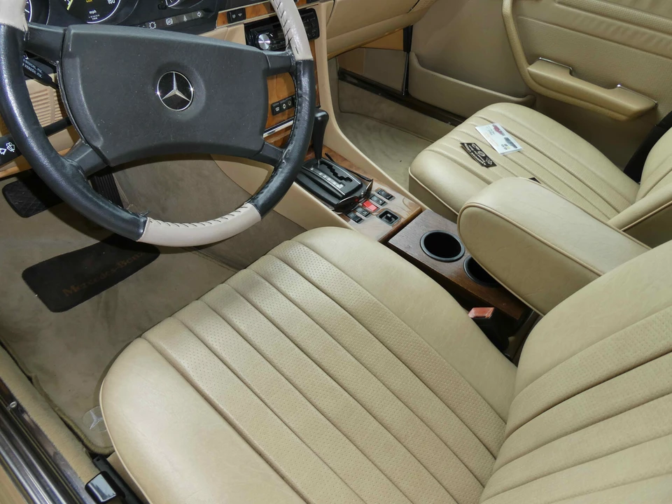 1985 Mercedes-Benz R107 SL-Class - Image 14 of 31