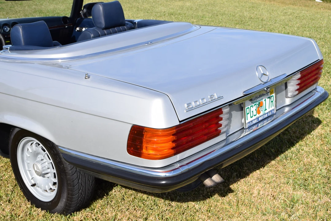 1985 Mercedes-Benz R107 SL-Class - Image 12 of 31
