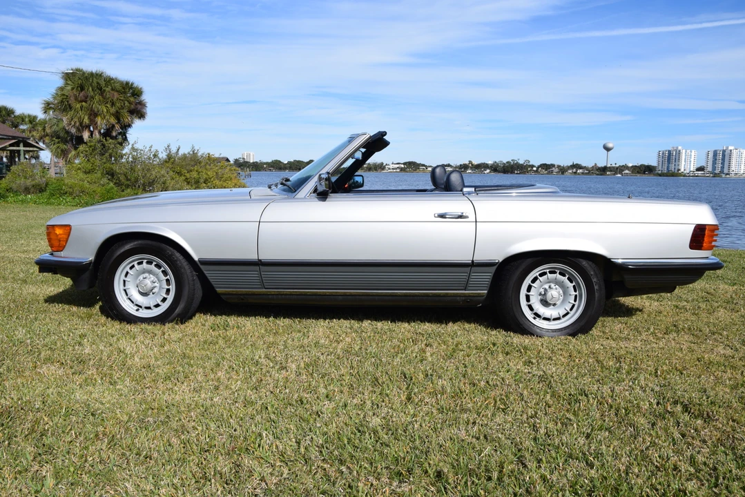 1985 Mercedes-Benz R107 SL-Class - Image 8 of 31