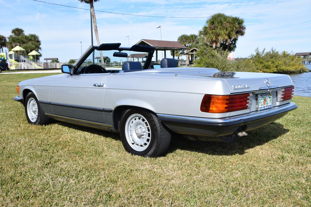 1985 Mercedes-Benz R107 SL-Class - Image 7 of 31