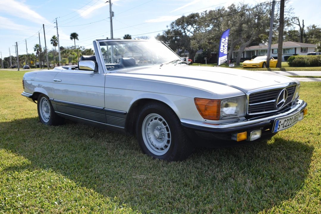 1985 Mercedes-Benz R107 SL-Class - Image 3 of 31