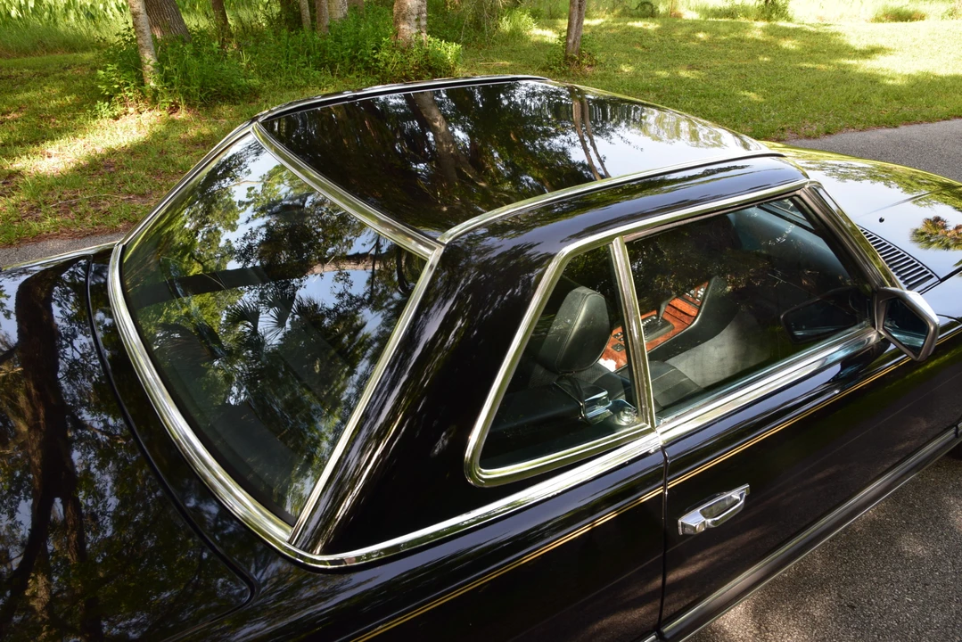 1985 Mercedes-Benz R107 SL-Class - Image 16 of 31