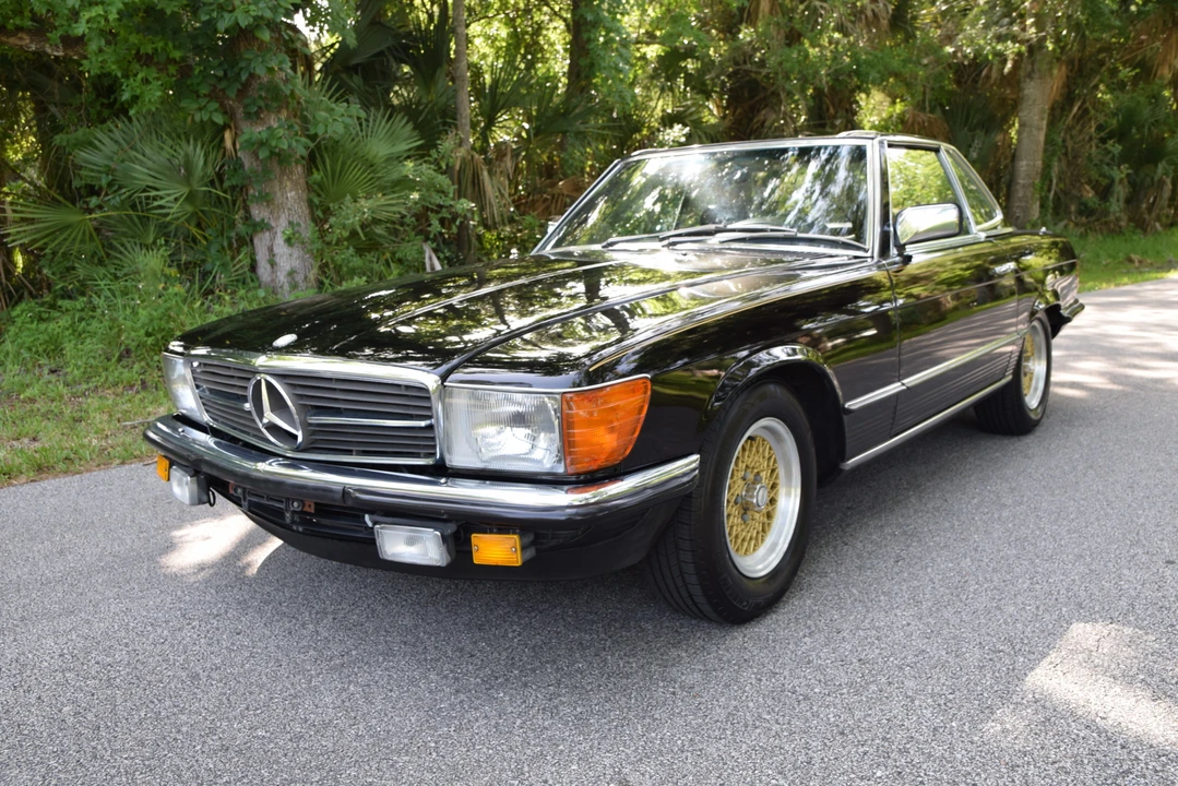1985 Mercedes-Benz R107 SL-Class - Image 2 of 31