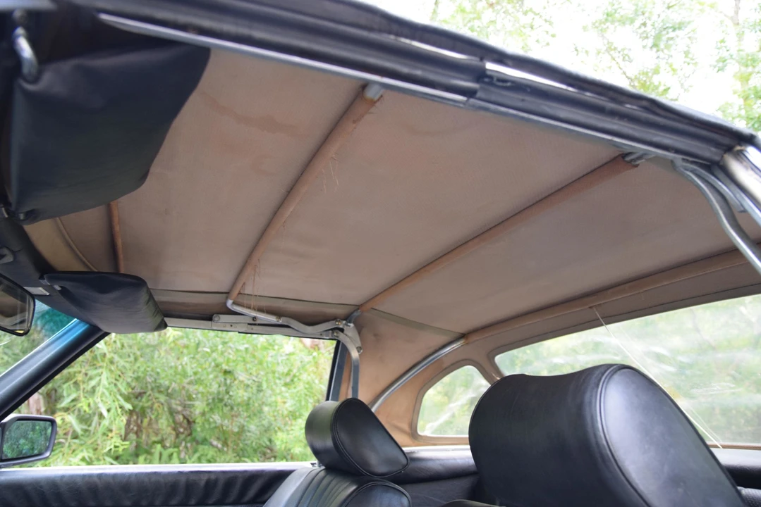 1985 Mercedes-Benz R107 SL-Class - Image 27 of 31