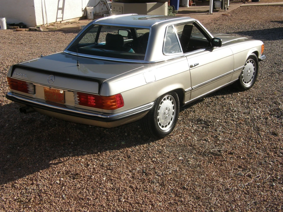 1985 Mercedes-Benz R107 SL-Class - Image 8 of 31