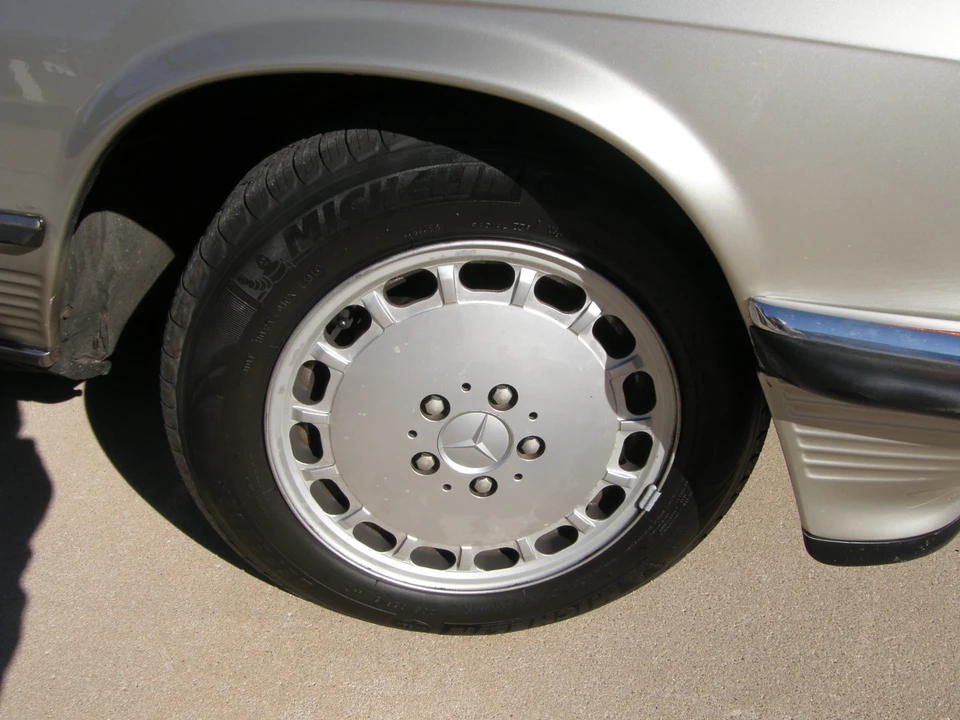 1985 Mercedes-Benz R107 SL-Class - Image 21 of 31