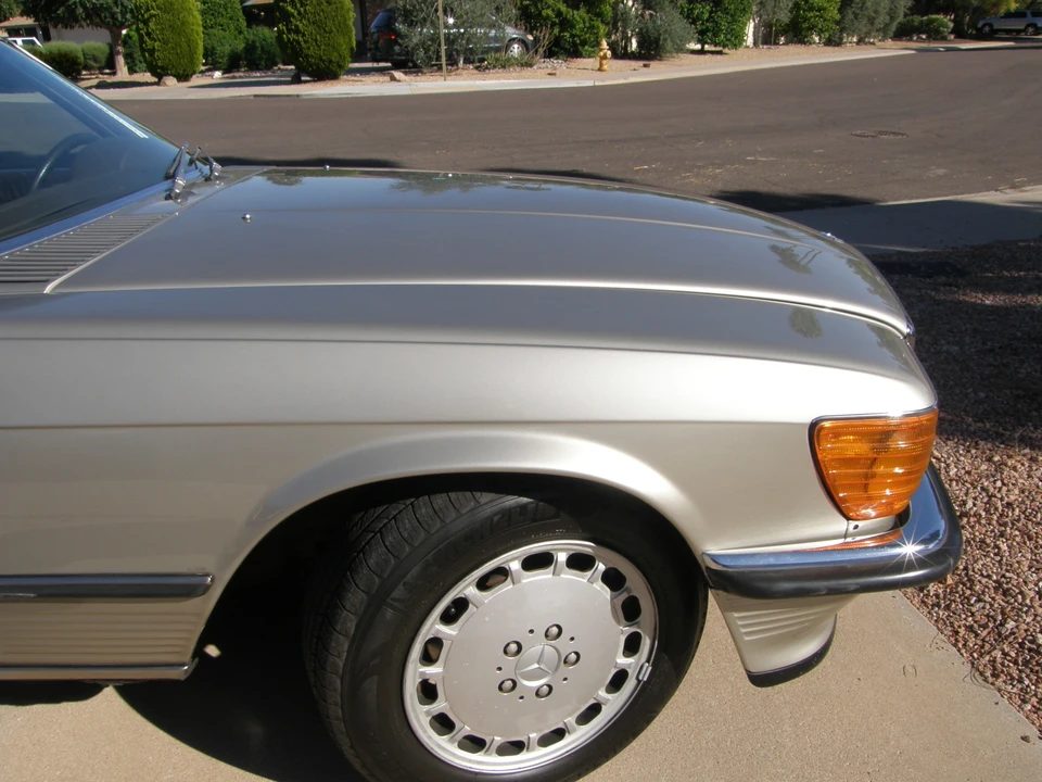 1985 Mercedes-Benz R107 SL-Class - Image 25 of 31