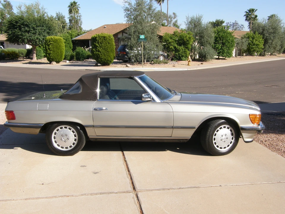1985 Mercedes-Benz R107 SL-Class - Image 14 of 31