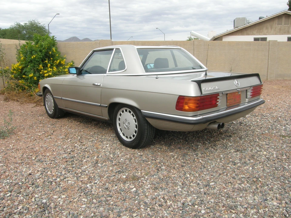 1985 Mercedes-Benz R107 SL-Class - Image 4 of 31