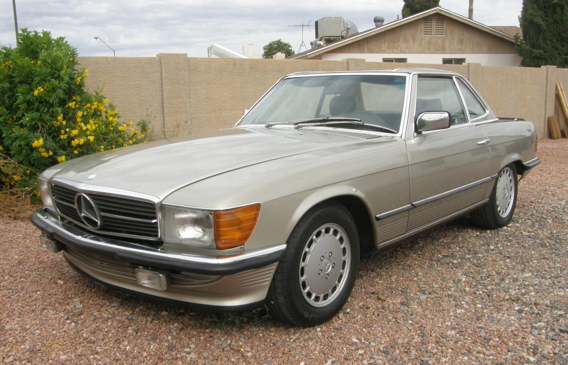 1985 Mercedes-Benz R107 SL-Class - Image 2 of 31