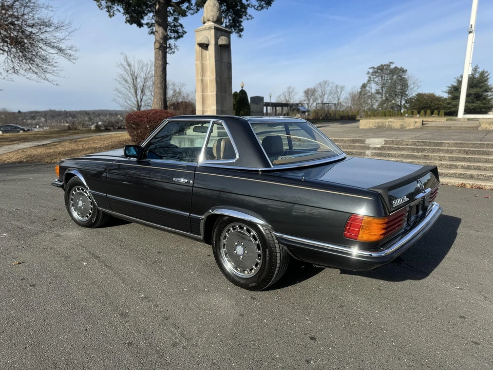 1985 Mercedes-Benz R107 SL-Class - Image 16 of 31