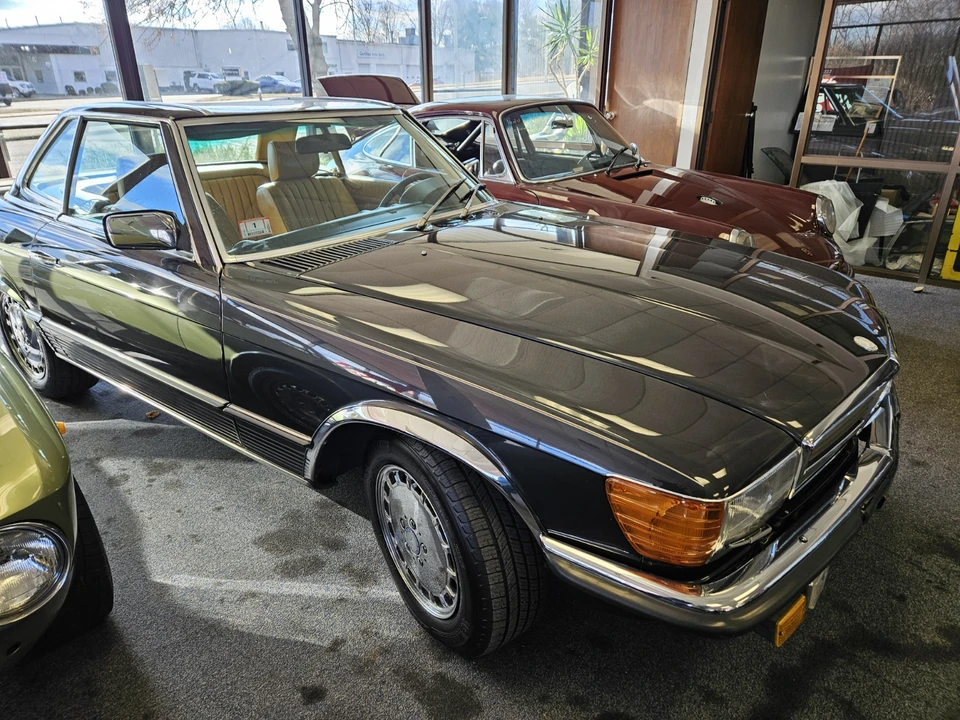 1985 Mercedes-Benz R107 SL-Class - Image 20 of 31