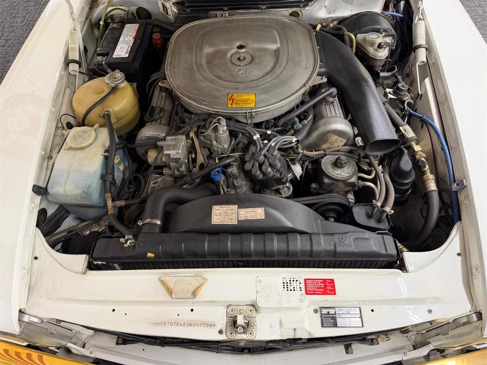 1985 Mercedes-Benz R107 SL-Class - Image 20 of 31