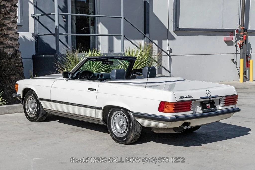 1985 Mercedes-Benz W124 E-Class - Image 7 of 12
