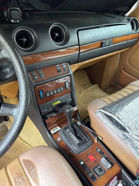 1985 Mercedes-Benz W124 E-Class - Image 4 of 5