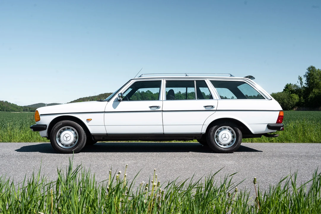 1985 Mercedes-Benz W124 E-Class - Image 8 of 31
