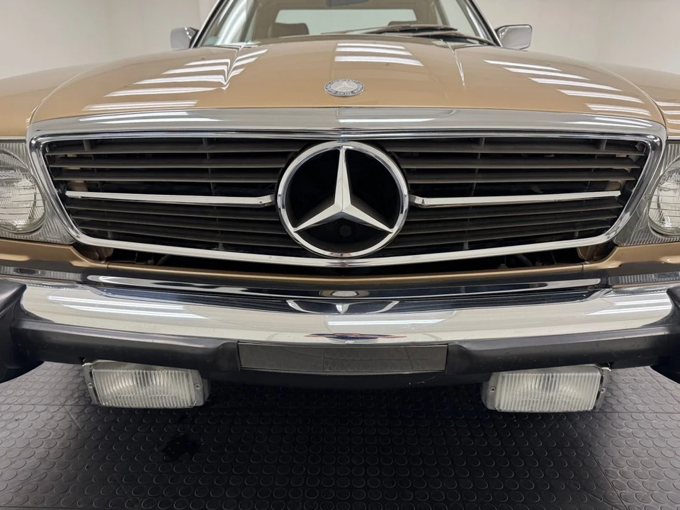 1985 Mercedes-Benz R107 SL-Class - Image 15 of 31
