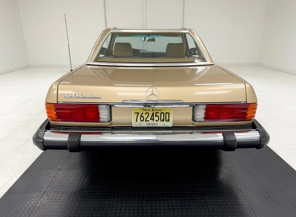 1985 Mercedes-Benz R107 SL-Class - Image 10 of 31