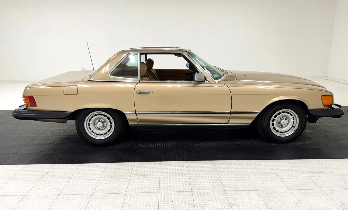 1985 Mercedes-Benz R107 SL-Class - Image 12 of 31
