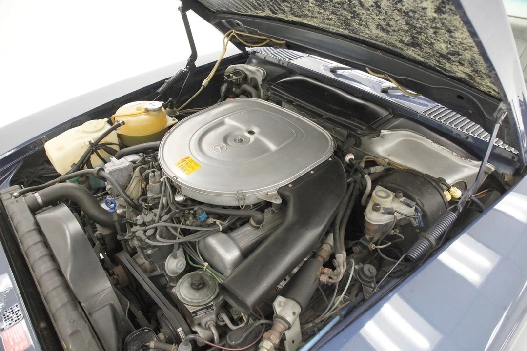 1985 Mercedes-Benz R107 SL-Class - Image 17 of 31