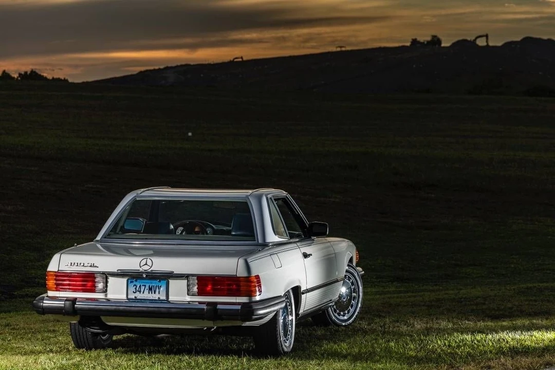 1985 Mercedes-Benz R107 SL-Class - Image 15 of 21