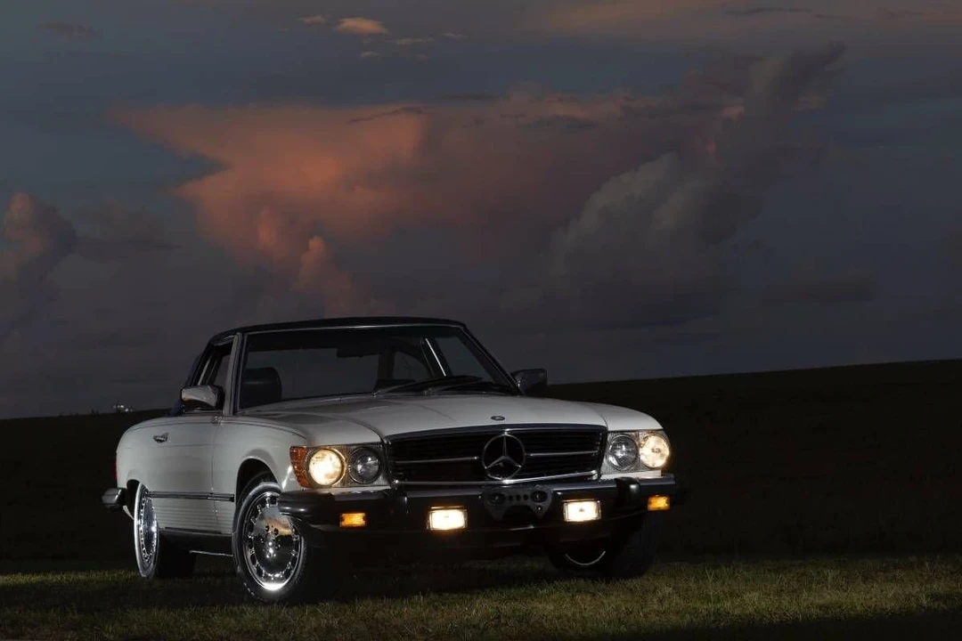 1985 Mercedes-Benz R107 SL-Class - Image 12 of 21