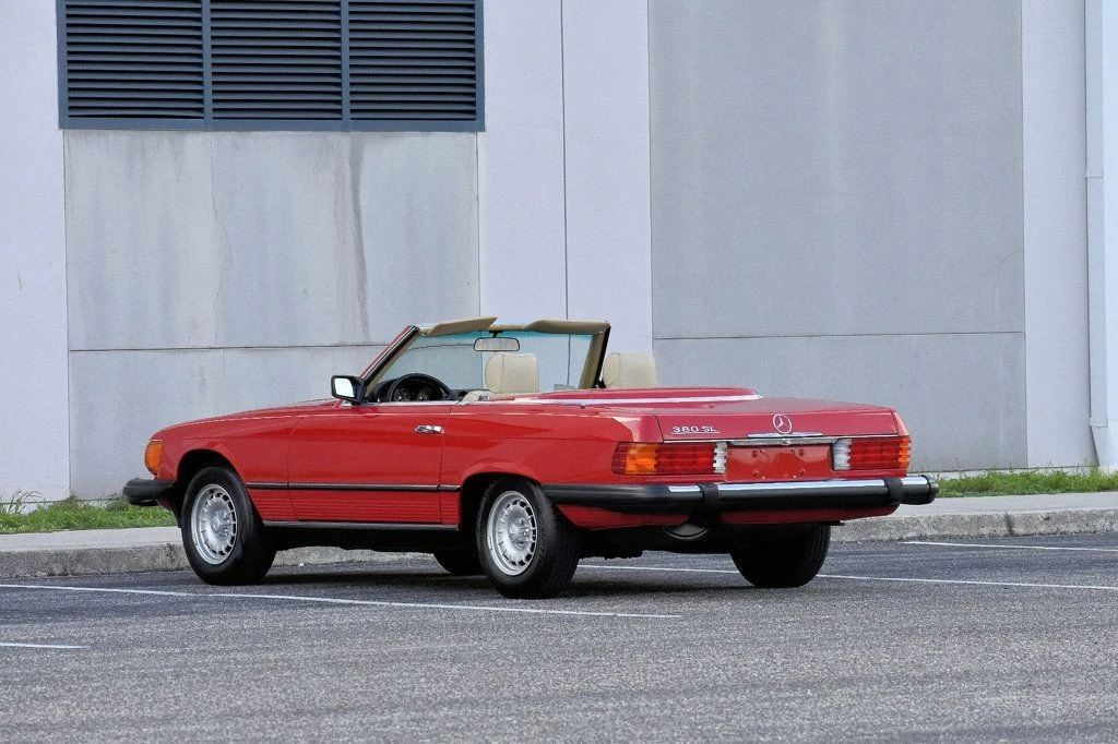 1985 Mercedes-Benz R107 SL-Class - Image 23 of 31