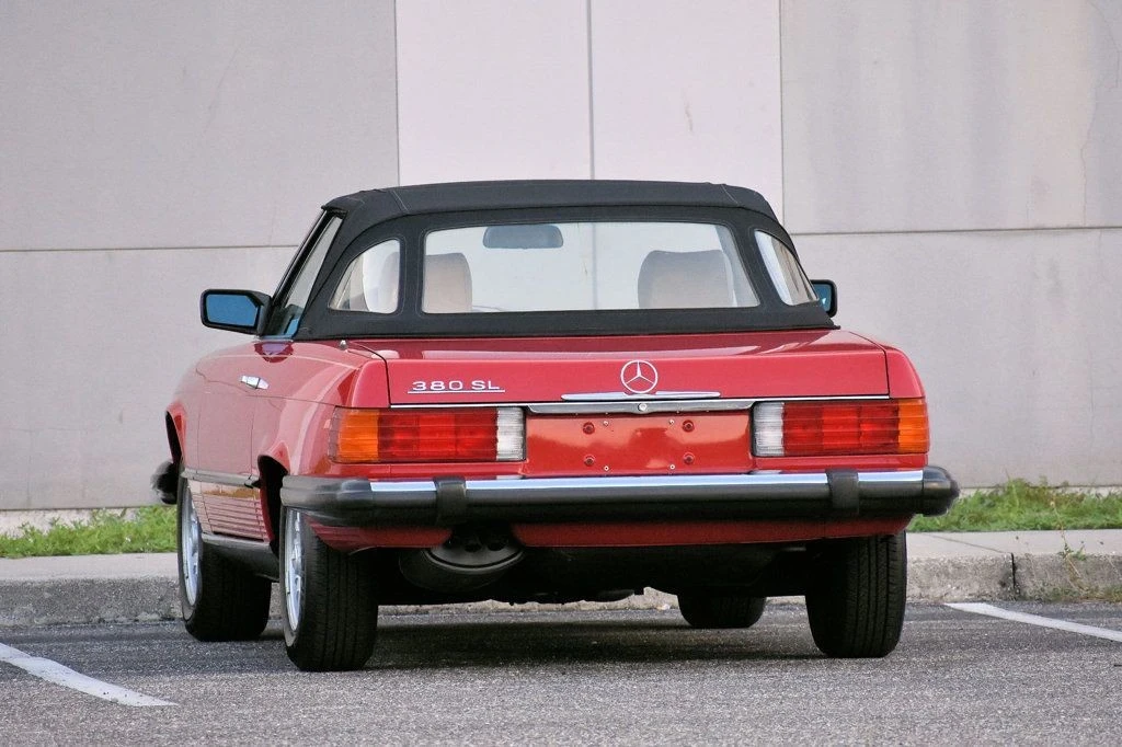 1985 Mercedes-Benz R107 SL-Class - Image 30 of 31