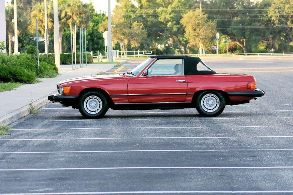 1985 Mercedes-Benz R107 SL-Class - Image 16 of 31
