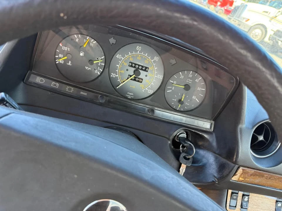 1985 Mercedes-Benz W124 E-Class - Image 5 of 8