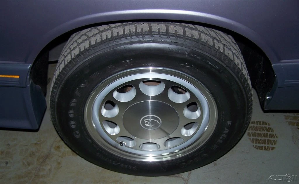1985 Mercury Capri - Image 18 of 21