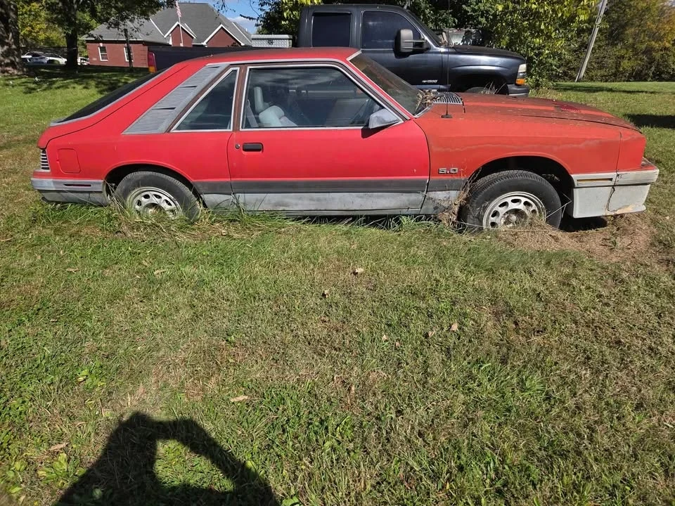 1985 Mercury Capri - Image 2 of 4