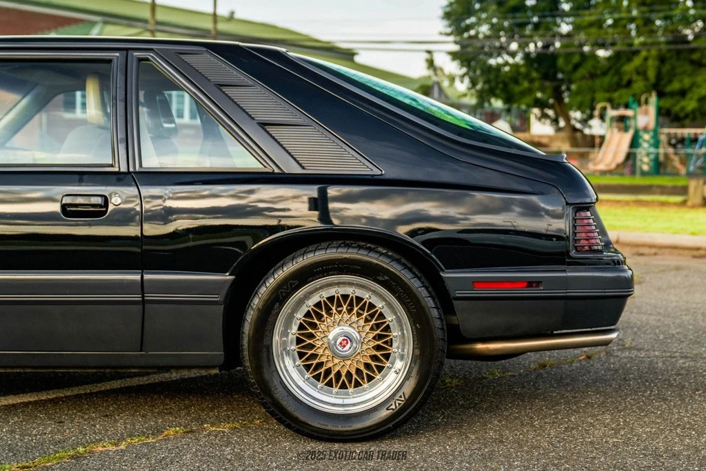 1985 Mercury Capri - Image 5 of 12
