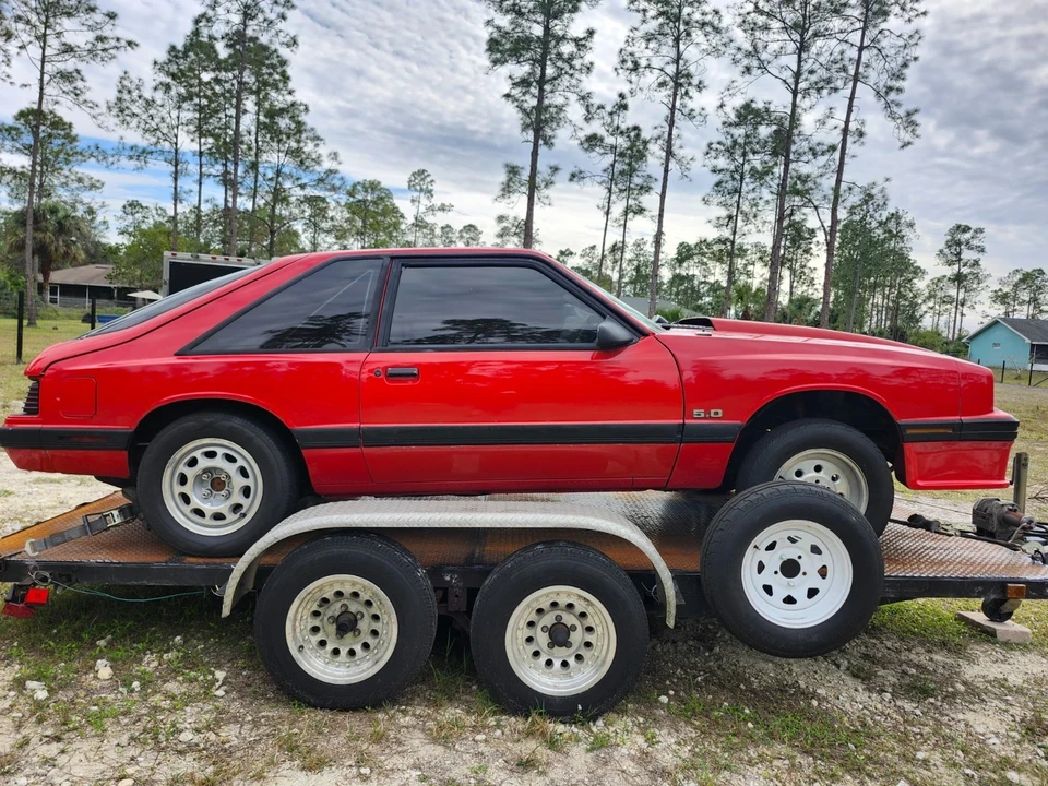 1985 Mercury Capri - Image 4 of 21