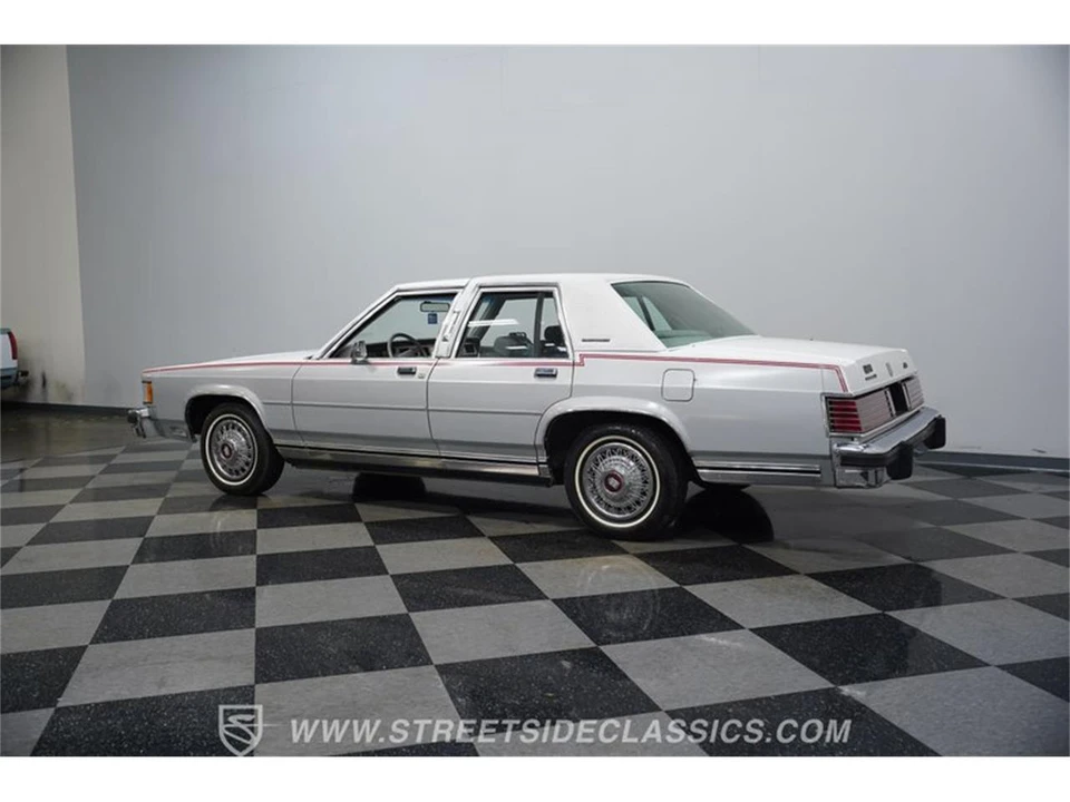 1985 Mercury Grand Marquis - Image 7 of 31