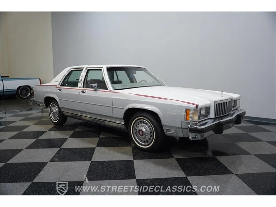 1985 Mercury Grand Marquis - Image 15 of 31