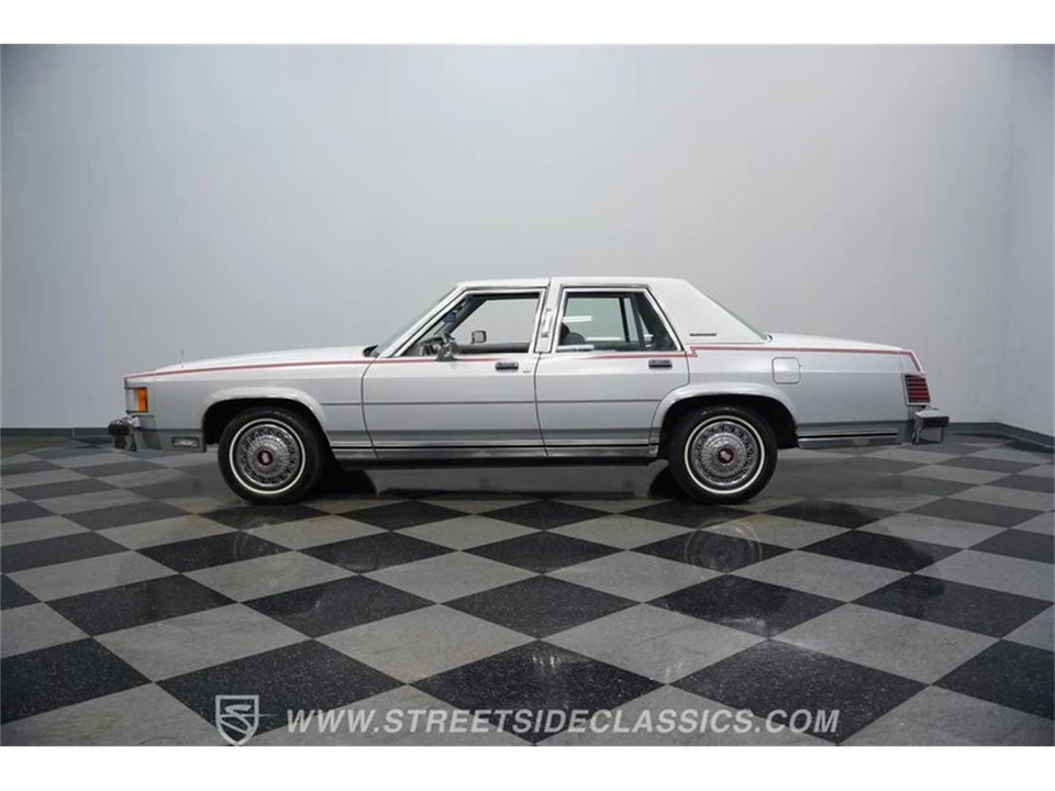 1985 Mercury Grand Marquis - Image 6 of 31