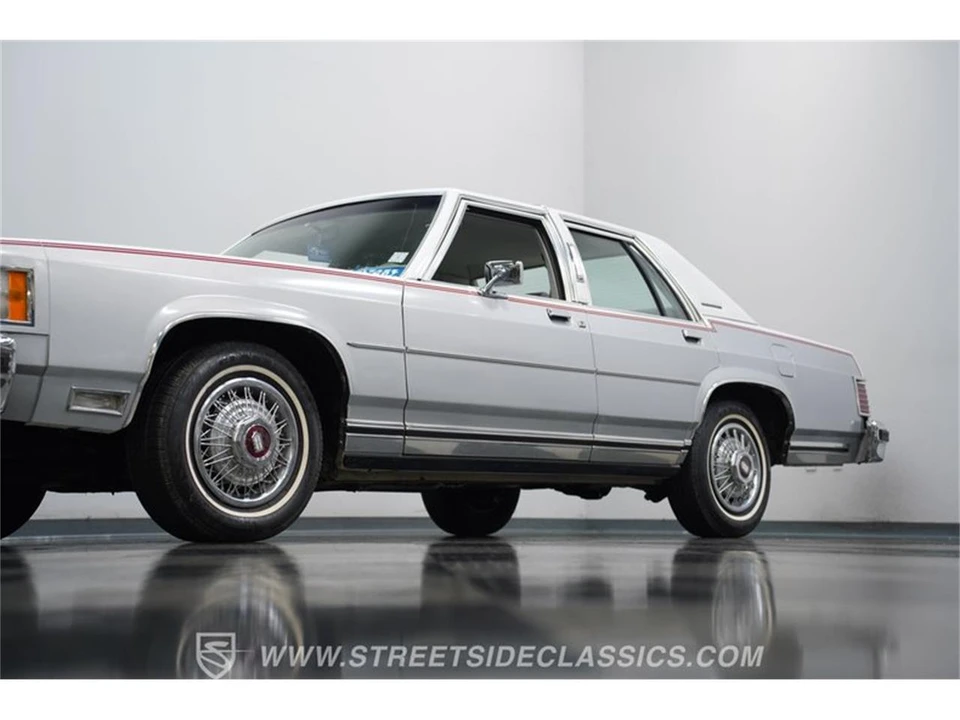 1985 Mercury Grand Marquis - Image 20 of 31