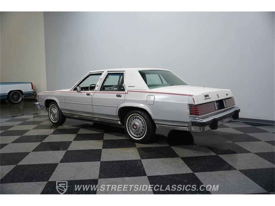 1985 Mercury Grand Marquis - Image 8 of 31