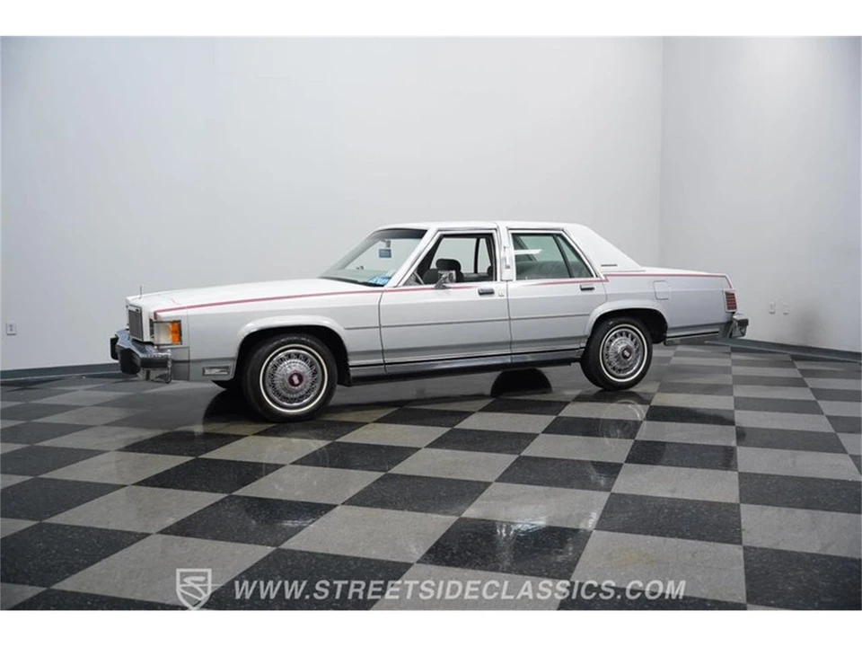 1985 Mercury Grand Marquis - Image 5 of 31