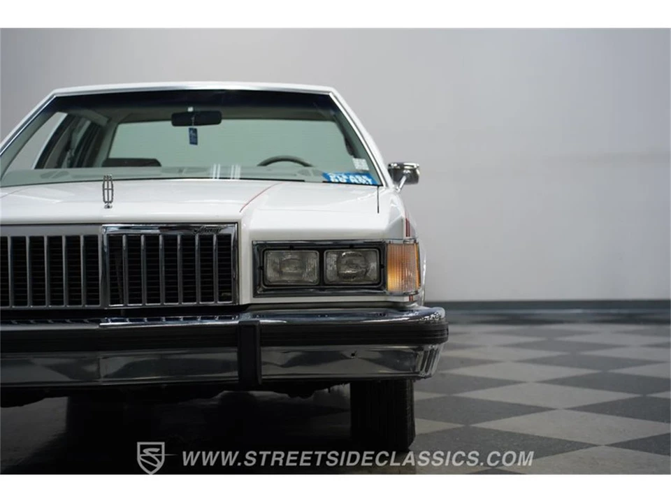 1985 Mercury Grand Marquis - Image 18 of 31
