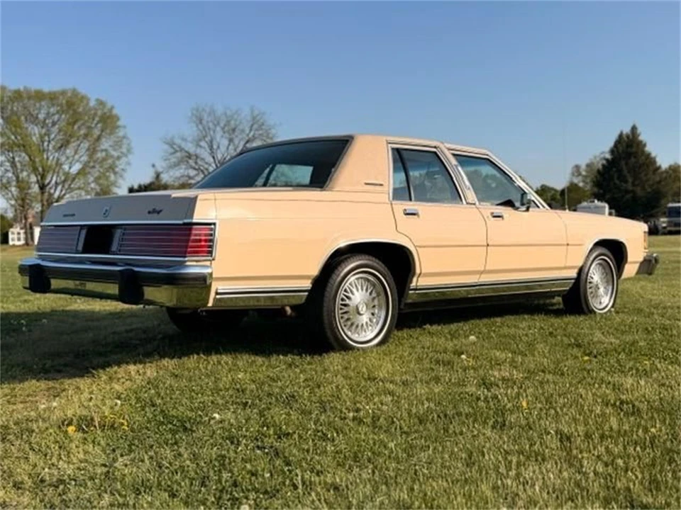 1985 Mercury Grand Marquis - Image 7 of 30