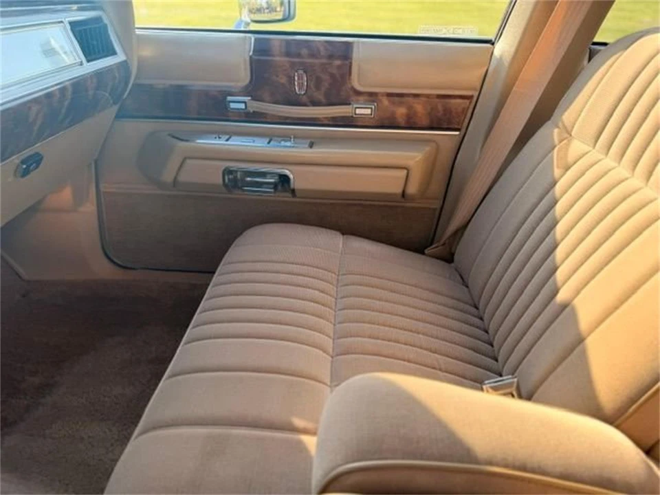 1985 Mercury Grand Marquis - Image 23 of 30
