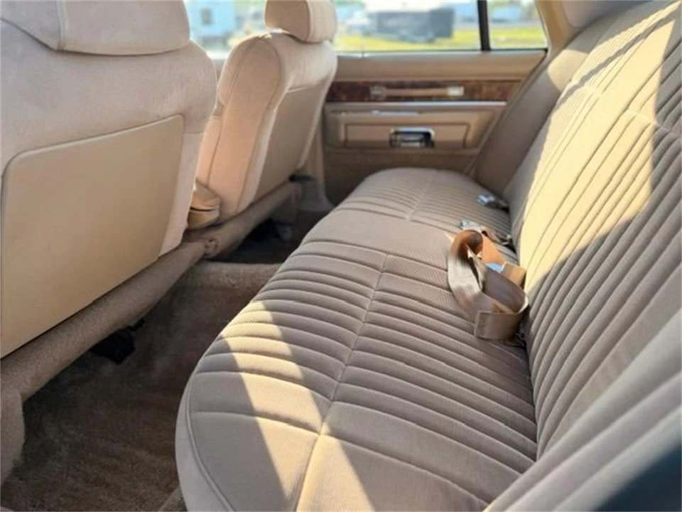 1985 Mercury Grand Marquis - Image 24 of 30